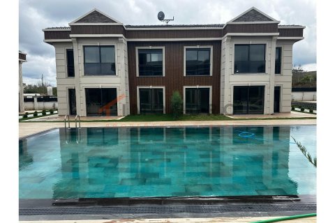 4 dormitorios Villa en Sile, Turkey No. 115565