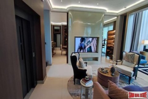 5 bedrooms House in Bangkok, Thailand No. 97244 18