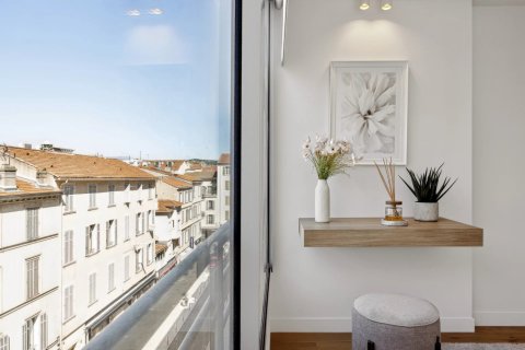 2 chambres Appartement à Cannes, France No. 68855 12