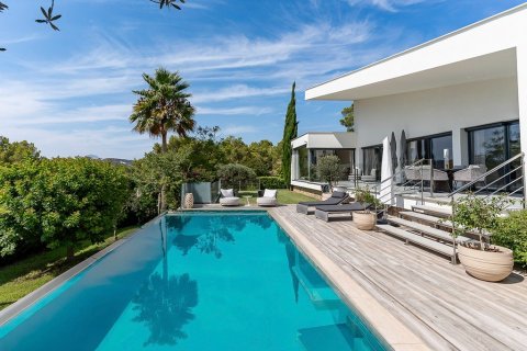 4 bedrooms Villa in Dak Sin, Vietnam No. 117128 1