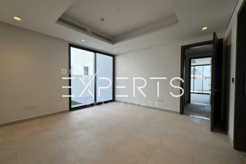 5 bedrooms Villa in Bavaria Town, Vietnam No. 84210 12