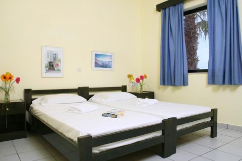 Отель, гостиница с 38 комнатами в Ираклион, Греция №109573 6