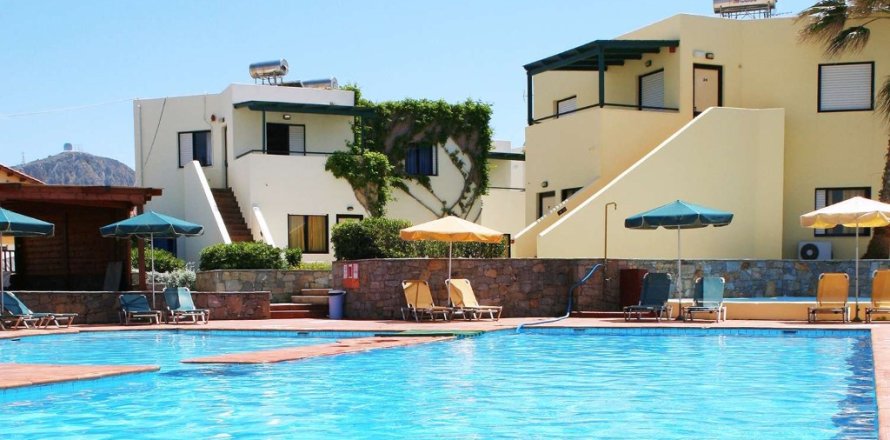 38 rooms Hotel in Heraklion, Greece No. 109573
