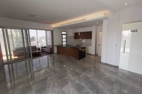 2 bedrooms Penthouse in Limassol, Cyprus No. 78662 1