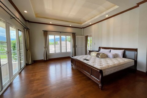 4 bedrooms House in Chiang Mai, Thailand No. 97736 16