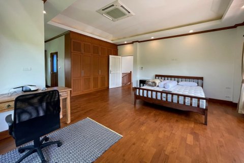 4 bedrooms House in Chiang Mai, Thailand No. 97736 13
