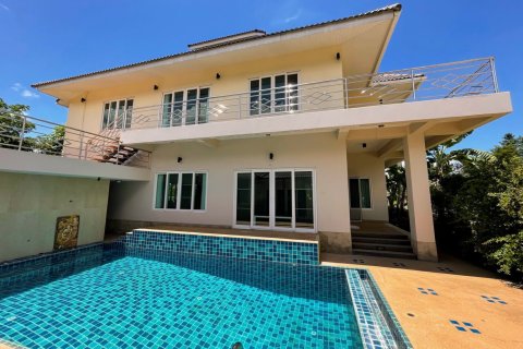 4 bedrooms House in Chiang Mai, Thailand No. 97736 27