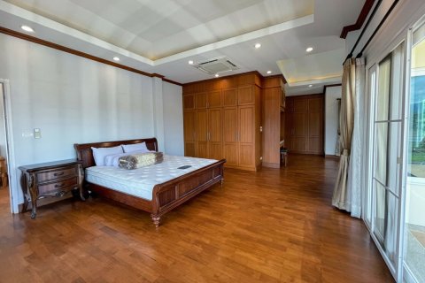 4 bedrooms House in Chiang Mai, Thailand No. 97736 15