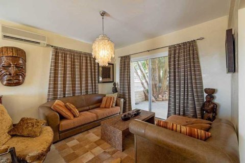 4 chambres House à Germasogeia, Cyprus No. 30734 5