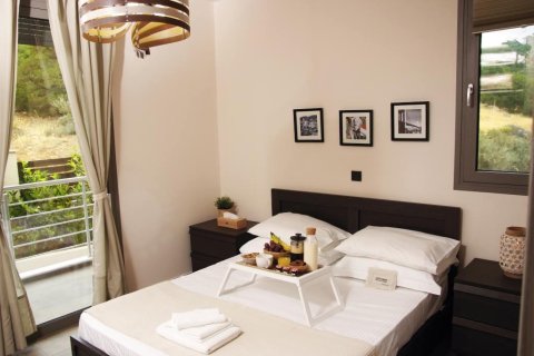 5 dormitorios House en Kalyvia Thorikou, Greece No. 56910 18