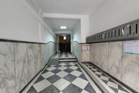 4 bedrooms Apartment in Thessaloniki, Greece No. 113802 28