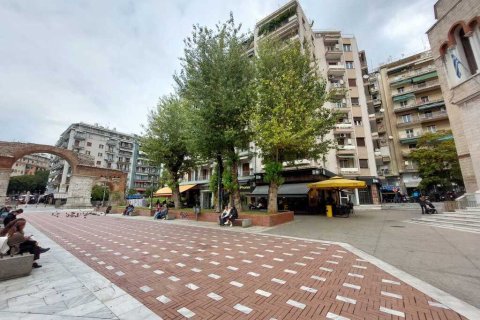 4 bedrooms Apartment in Thessaloniki, Greece No. 113802 30