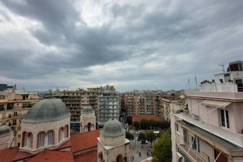 4 bedrooms Apartment in Thessaloniki, Greece No. 113802 1