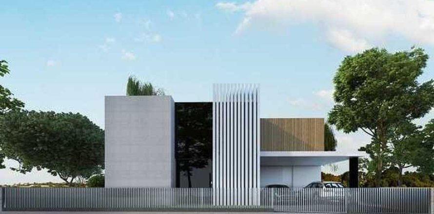 5 chambres House à Strovolos, Cyprus No. 29598