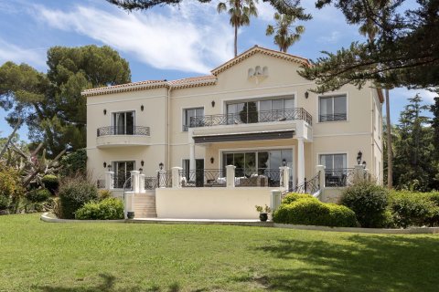 10 bedrooms Villa in Antibes, France No. 67947 30