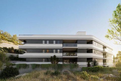 2 bedrooms Apartment in Limassol, Cyprus No. 99346 2