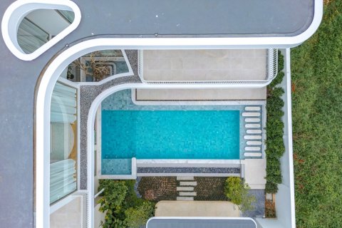 4 bedrooms Villa in Phuket, Thailand No. 87652 10