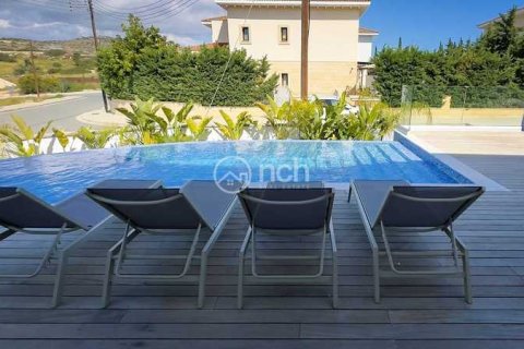 3 bedrooms Villa in Mouttagiaka, Cyprus No. 30675 1