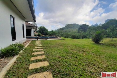 3 bedrooms Villa in Krabi, Thailand No. 96944 10