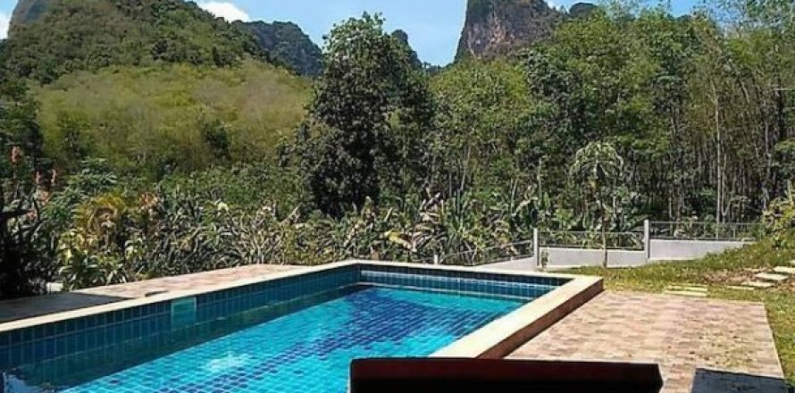 3 bedrooms Villa in Krabi, Thailand No. 96944