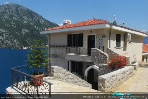 2 chambres Appartement à Kotor, Montenegro No. 66897 5