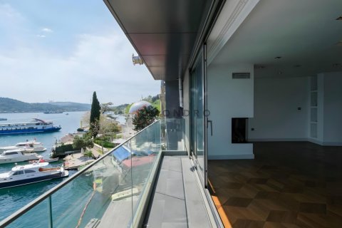 2 bedrooms Apartment in Hai Ba Trung, Vietnam No. 98867 1