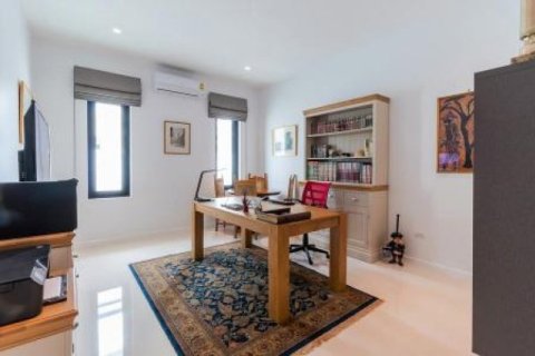 3 bedrooms Villa in Hua Hin, Thailand No. 95874 26