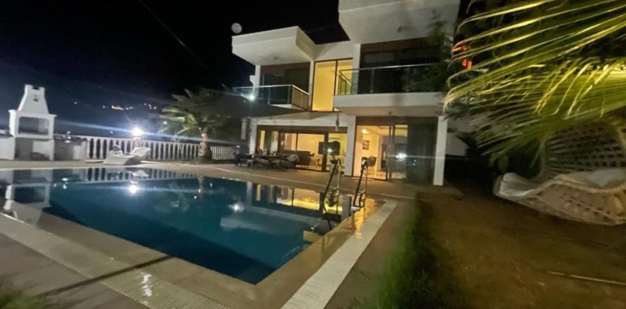 3 bedrooms Villa in Chau Lang, Vietnam No. 113932