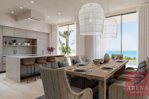 6 dormitorios Villa en Famagusta, Cyprus No. 71023 6