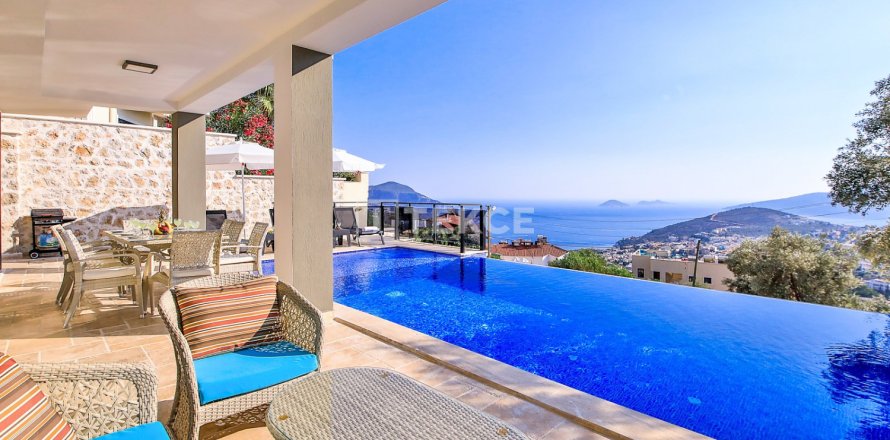 5 dormitorios Villa en Kas, Turkey No. 21361