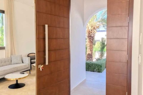 Вилла с 3 спальнями в Агиос Георгиос, Кипр №100772 3