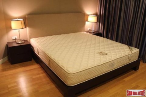 2 bedrooms Apartment in Bangkok, Thailand No. 95933 8