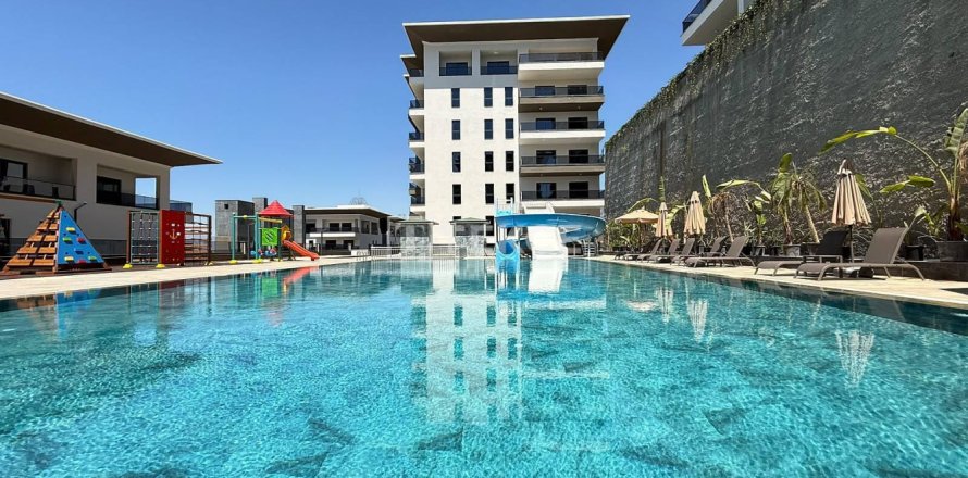 3 bedrooms Apartment in Alanya, Turkey No. 128263