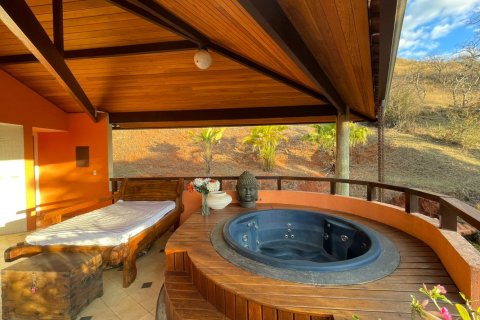 4 bedrooms Villa in Itaipava, Brazil No. 62404 12