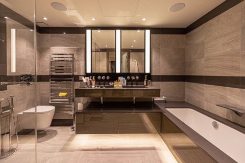 3 dormitorios Apartment en Antibes, France No. 68787 8