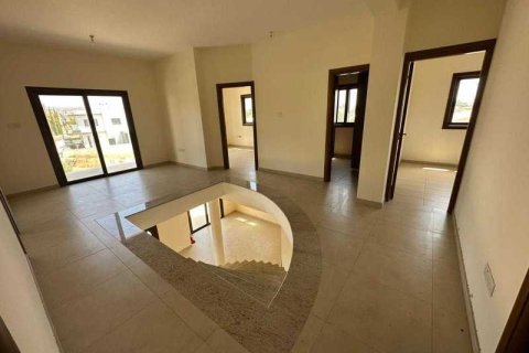 4 bedrooms Villa in Trachoni, Cyprus No. 31593 12