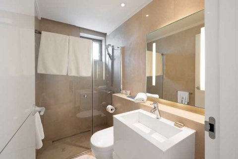 2 chambres Appartement à Limassol, Cyprus No. 78035 9