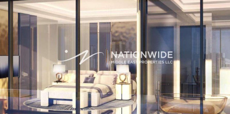 3 bedrooms Apartment in Dubai, UAE No. 92598