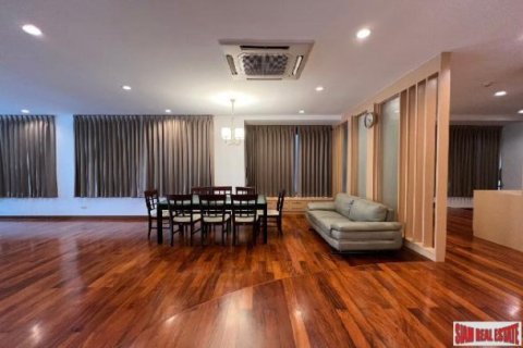 3 bedrooms Apartment in Bangkok, Thailand No. 98114 12