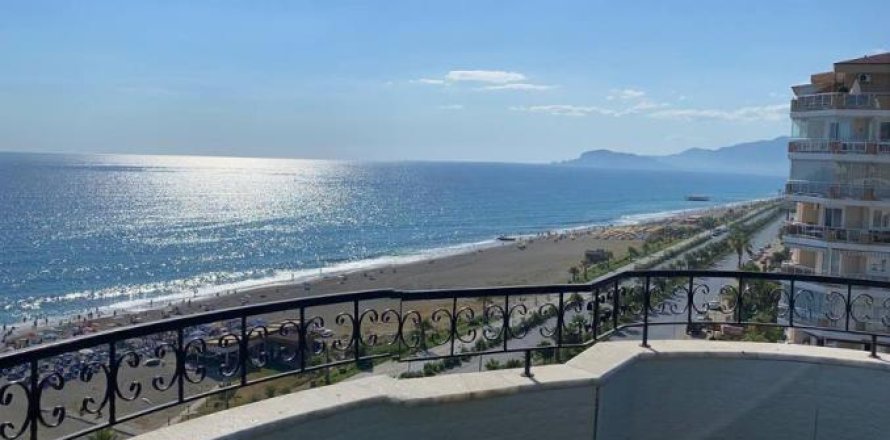 5 rooms Apartment in Mahmutlar, Turkey No. 20649