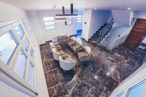 5 bedrooms House in Limassol, Cyprus No. 71030 2