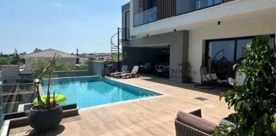 5 chambres House à Germasogeia, Cyprus No. 63206