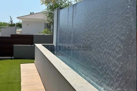 5 chambres House à Germasogeia, Cyprus No. 63206 3