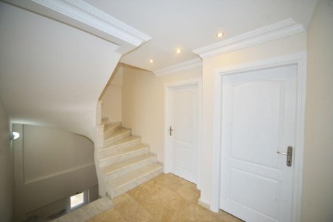 5 bedrooms Villa in Lien Chieu, Vietnam No. 14687 13