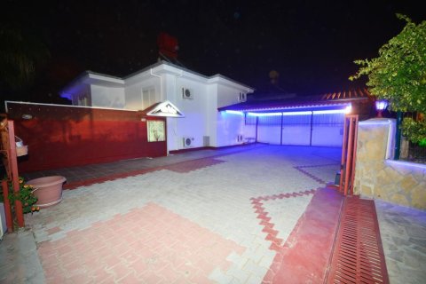 5 bedrooms Villa in Lien Chieu, Vietnam No. 14687 9