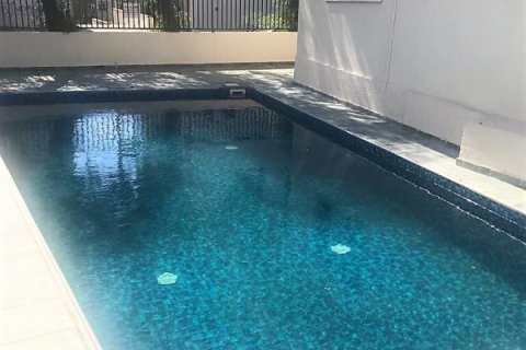 Отель, гостиница с 18 спальнями в Пафос, Кипр №106991 8