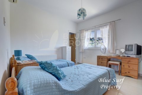 4 bedrooms Villa in Paralimni, Cyprus No. 64949 16