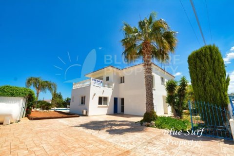 4 bedrooms Villa in Paralimni, Cyprus No. 64949 28