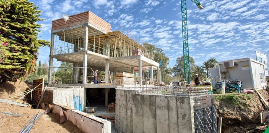 5 bedrooms Properties in Dinh An, Vietnam No. 25243