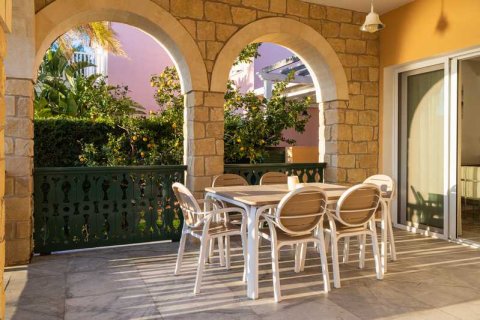 5 chambres Villa à Limassol, Cyprus No. 79374 4